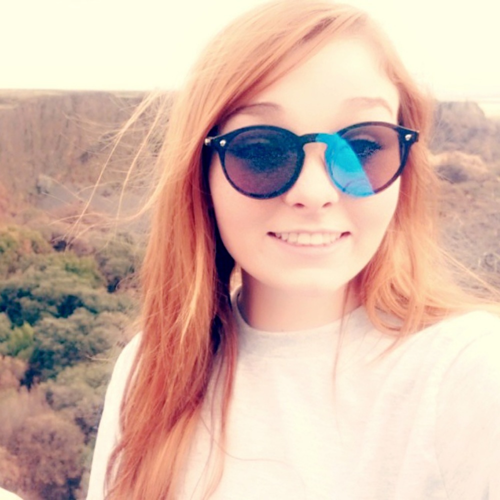 Meet your Posher, Lisa